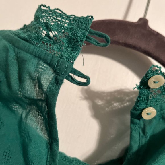 UNIVERSAL THREAD LACE BLOUSE SZ S - Picture 3 of 5